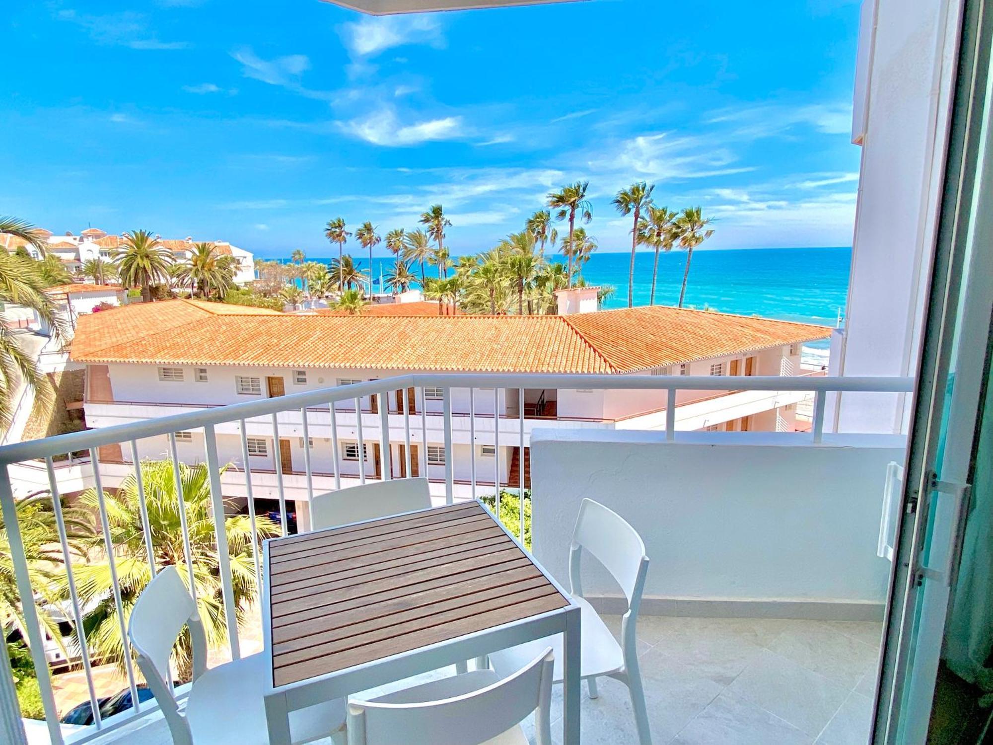 Apartment 511 Torresol, Sea Views Нерха Екстер'єр фото